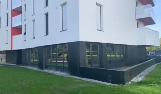  LOCAUX COMMERCIAUX 95 M² NANTES
