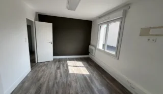  BUREAUX 405 M² BASSE GOULAINE