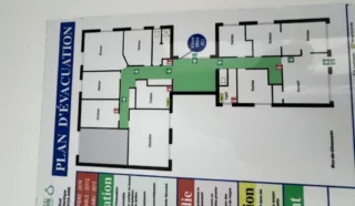  BUREAUX 405 M² BASSE GOULAINE