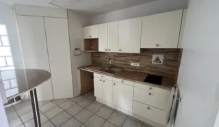  BUREAUX 405 M² BASSE GOULAINE