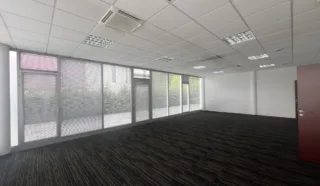  IMMEUBLE DE BUREAUX 2163 m² CESSON