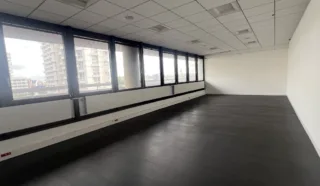  BUREAUX 640 m² RENNES