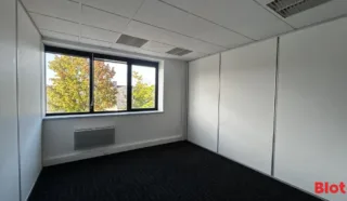 BUREAUX 280 m² RENNES