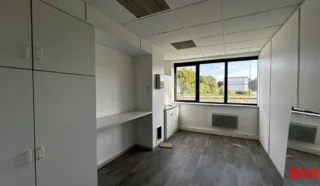  BUREAUX 280 m² RENNES