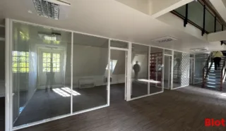  BUREAUX 320 m² RENNES