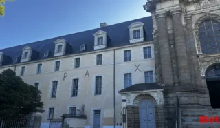  BUREAUX 320 m² RENNES