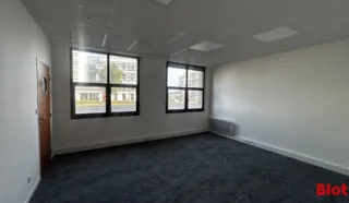  BUREAUX 169 m² CESSON-SEVIGNE