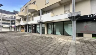  BUREAUX 120 m² VERN-SUR-SEICHE