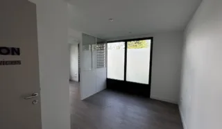  LOCAUX COMMERCIAUX 95 M² NANTES