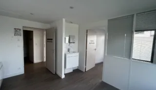  LOCAUX COMMERCIAUX 95 M² NANTES