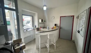  LOCAL D'ACTIVITES SERVON-SUR-VILAINE 910 m²
