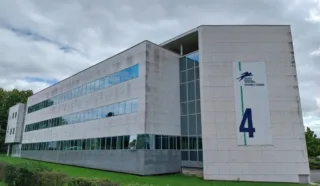  BUREAUX 2 918 m² RENNES