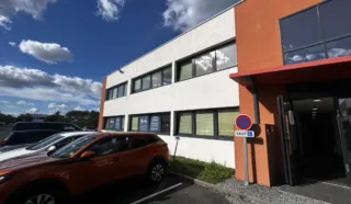  BUREAUX 169 M² REZÉ