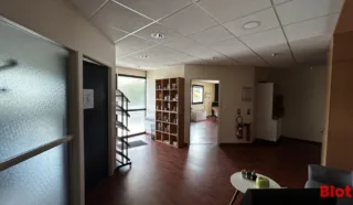  BUREAUX 415 m² BRUZ