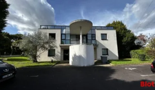  BUREAUX 415 m² BRUZ