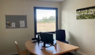  BUREAUX BRECH 275 m²