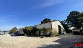  LOCAL D'ACTIVITES 653 m² LA PLAINE SUR MER