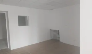  LOCAL COMMERCIAL 150 m² QUIMPER