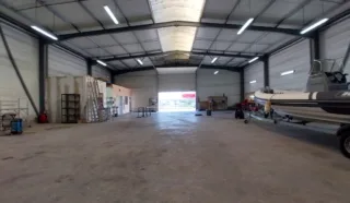  LOCAL D'ACTIVITÉS ARZAL 350 m²