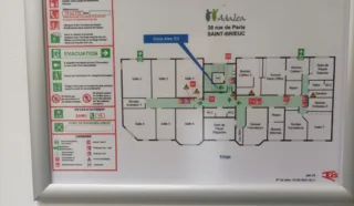  BUREAUX 462 M² ST BRIEUC