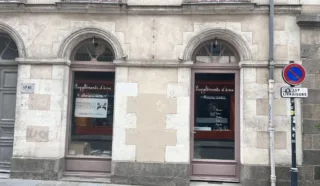  Boutique avec droit d'entrée HYPER CENTRE RENNES 50 m²