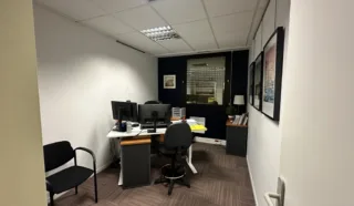  BUREAUX 121 m² RENNES