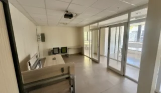  BUREAUX 106 m² RENNES