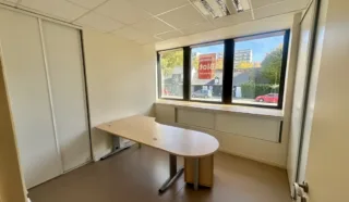  BUREAUX 106 m² RENNES