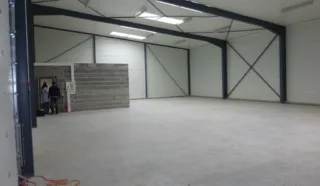  LOCAL D'ACTIVITÉS 810 m² LES SORINIÈRES
