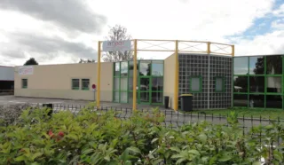  LOCAL D'ACTIVITES LA CHAPELLE-DES-FOUGERETZ 900 m²
