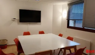  BUREAUX 150 M² LANGUEUX