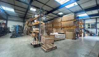  LOCAL D'ACTIVITES MELESSE 1200 m²