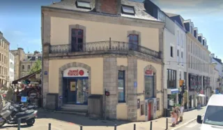 BUREAUX / COMMERCE VANNES 180 m²