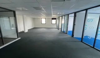  BUREAUX- 294 M² SAINT HERBLAIN