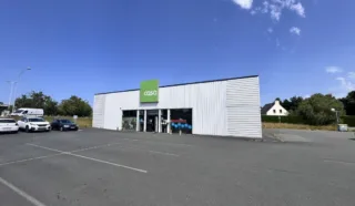  – LOCAL COMMERCIAL INDÉPENDANT – LANNION (env. 600 m²)