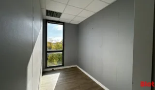  BUREAUX 133 m² RENNES