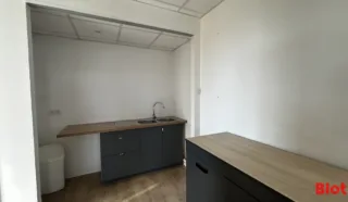 BUREAUX 133 m² RENNES