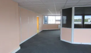  BUREAUX 337 m² RENNES NORD
