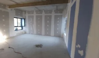  BUREAUX 58 m² BREST