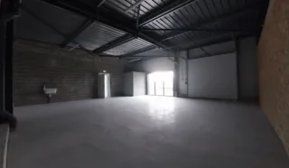  LOCAL D'ACTIVITÉS SENE 186 m²