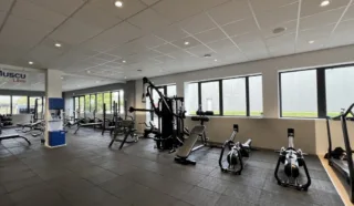  BUREAUX 1 437 m² RENNES OUEST