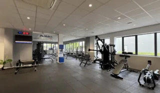  BUREAUX 1 437 m² RENNES OUEST