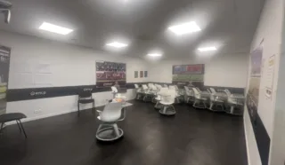  BUREAUX 1 437 m² RENNES OUEST