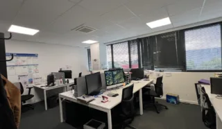  BUREAUX 1 437 m² RENNES OUEST