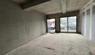  LOCAL COMMERCIAL 76 M² LANESTER