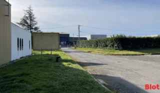  BUREAUX INVESTISSEMENT 472 M² SAINT ANNE SUR BRIVET
