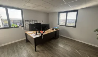  LOCAUX D'ACTIVITÉS 1 007 M² ANCENIS