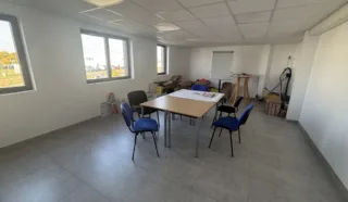  LOCAUX D'ACTIVITÉS 1 007 M² ANCENIS