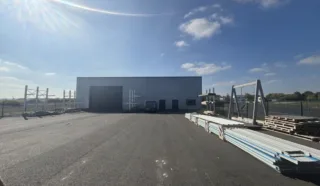  LOCAUX D'ACTIVITÉS 1 007 M² ANCENIS