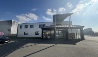  LOCAUX D'ACTIVITÉS 1 007 M² ANCENIS